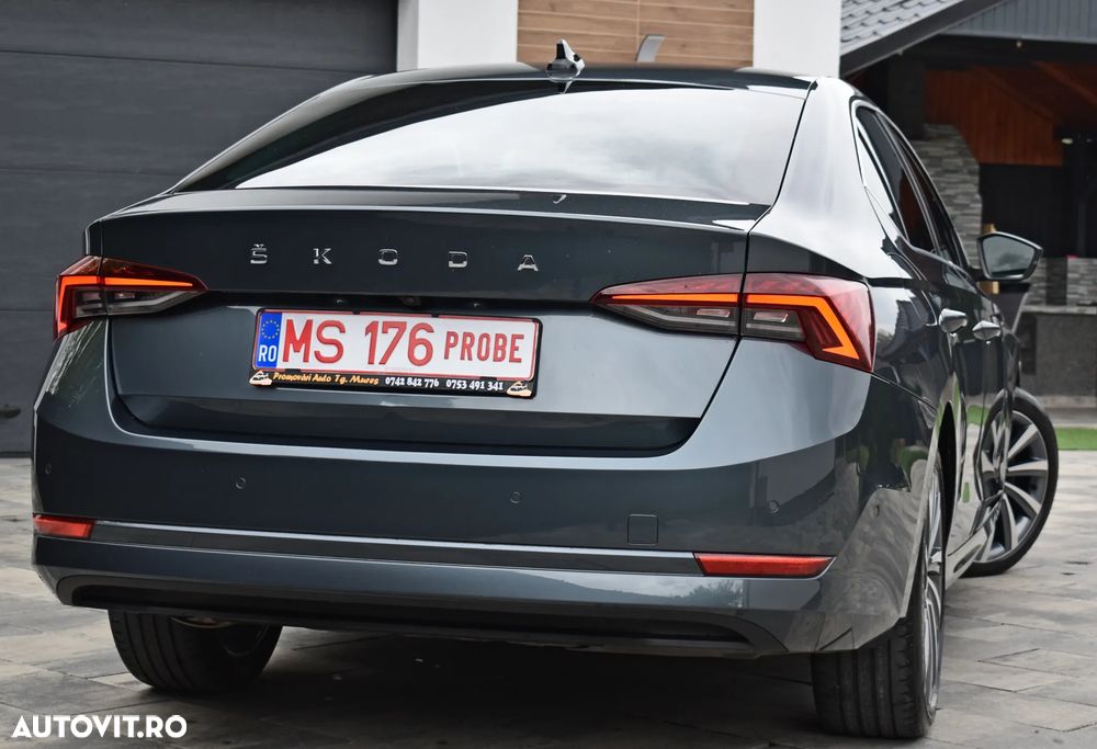 Skoda Octavia 2.0 TDI DSG First Edition - 9