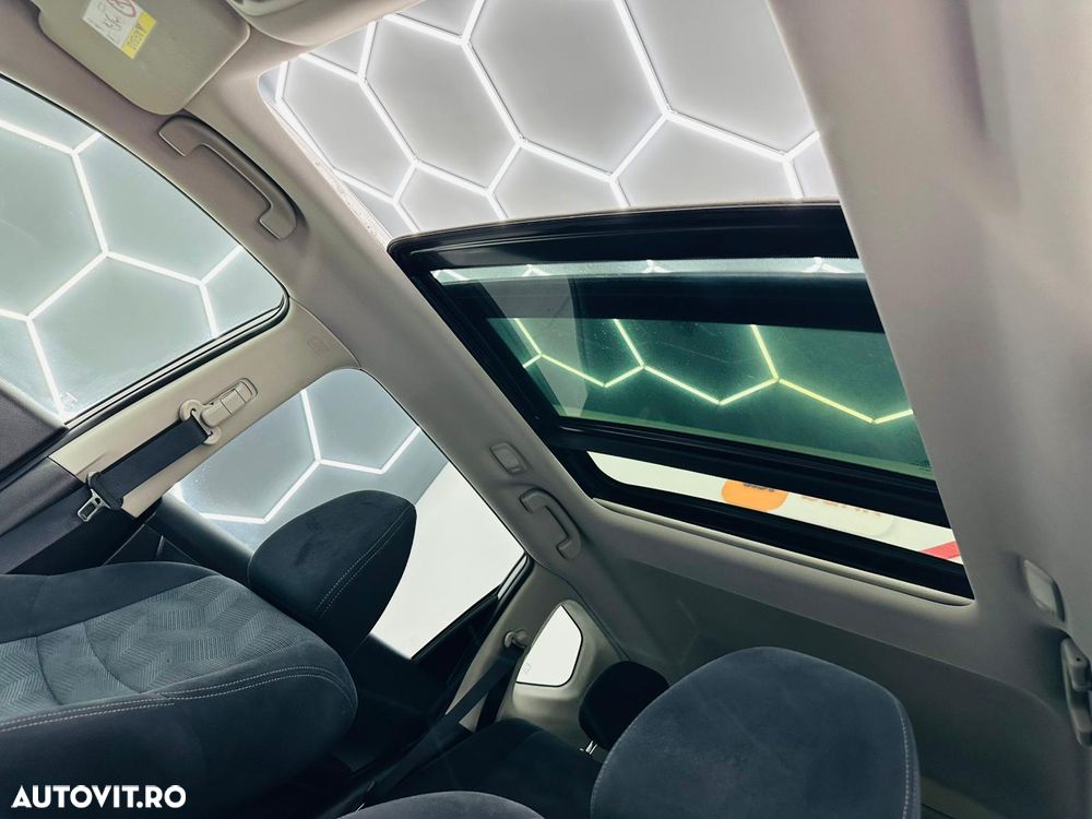 Nissan X-Trail 1.6 dCi N-Connecta - 21