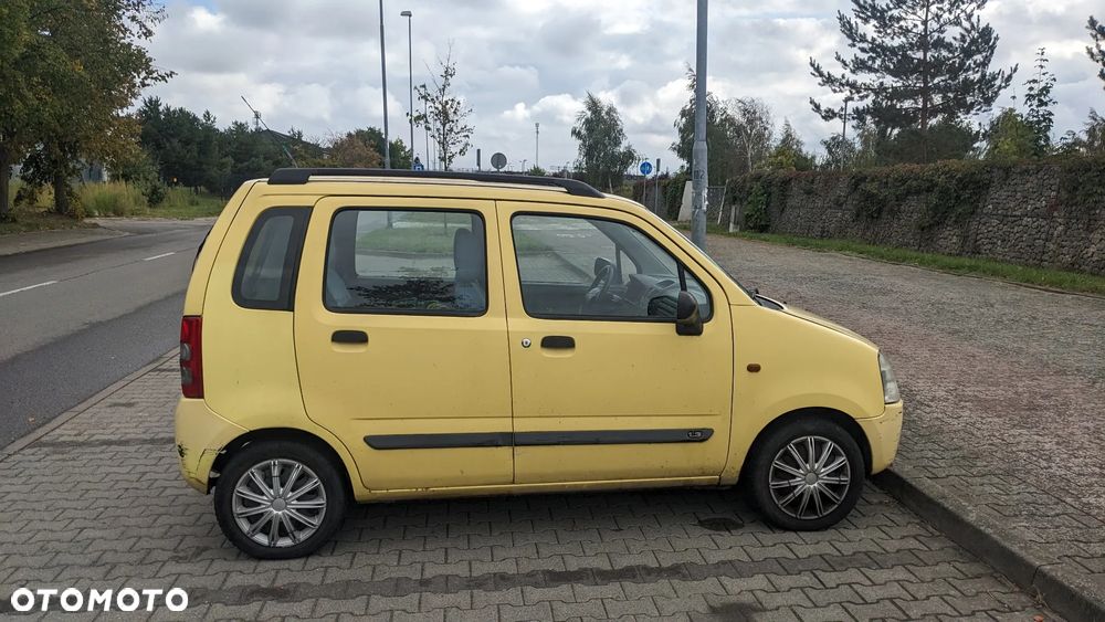 Suzuki Wagon R+ 1.3 GL - 3