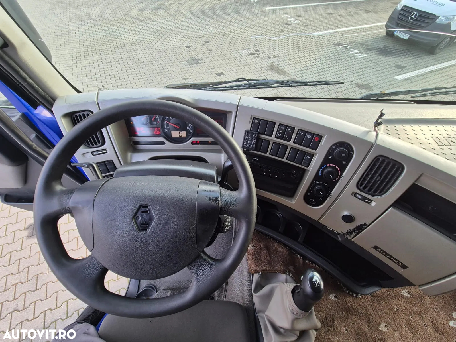 Renault PREMIUM - 6