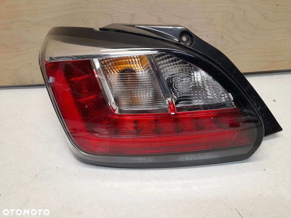 Używany Lampy tylne - 540 PLN - Otomoto.pl