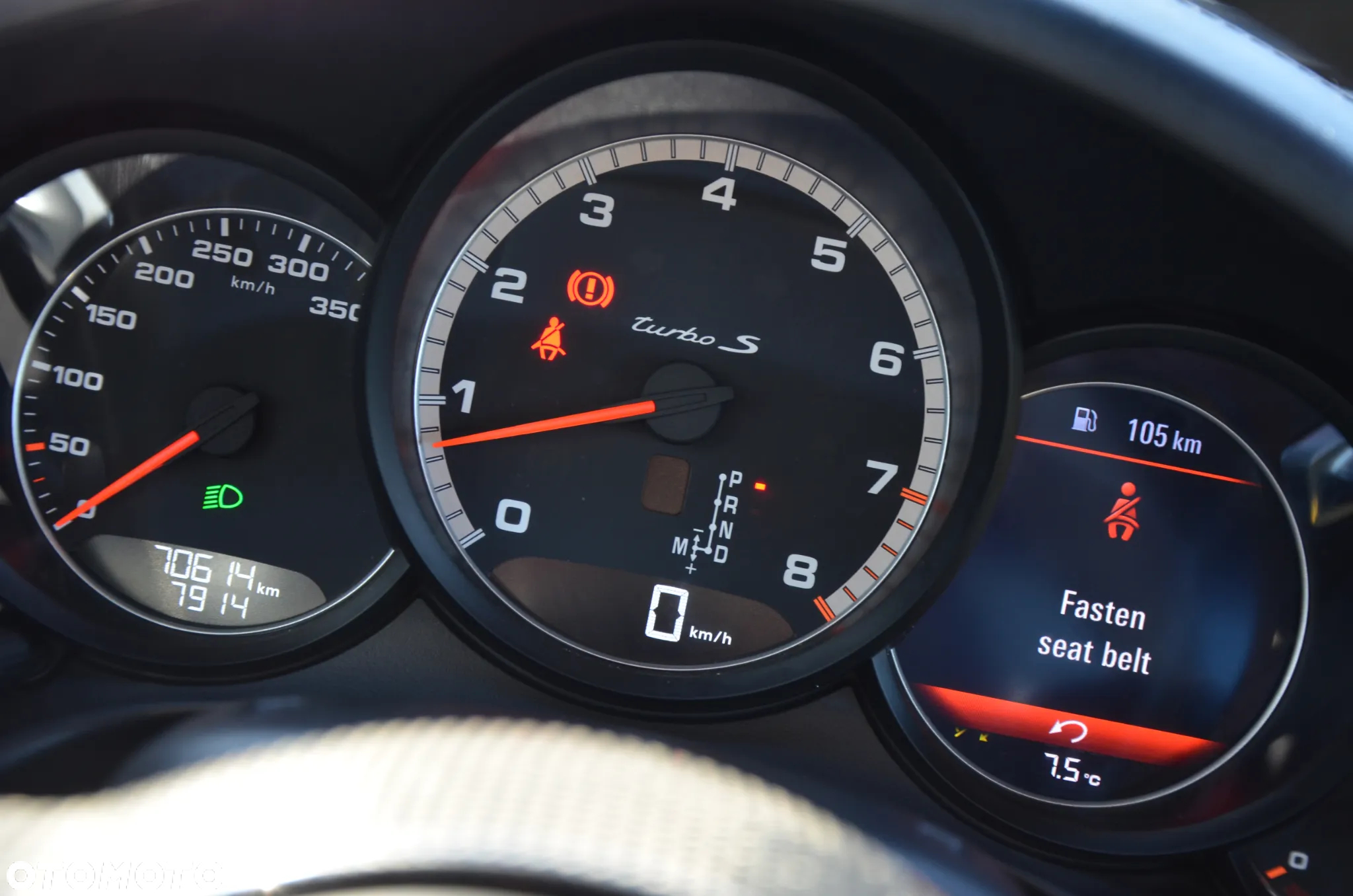 Porsche 911 Turbo S - 28