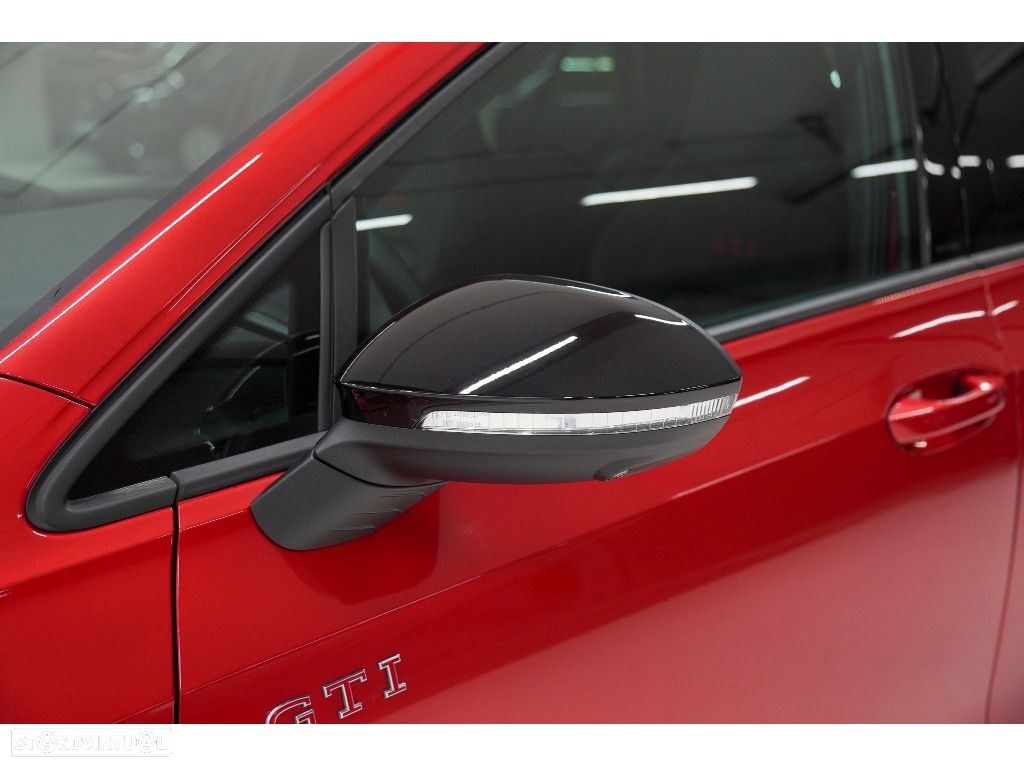 VW Golf 2.0 TSI GTI DSG - 15