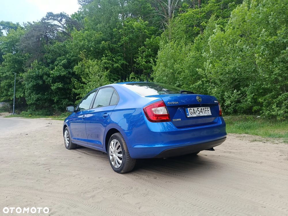 Skoda RAPID 1.0 TSI Active - 2