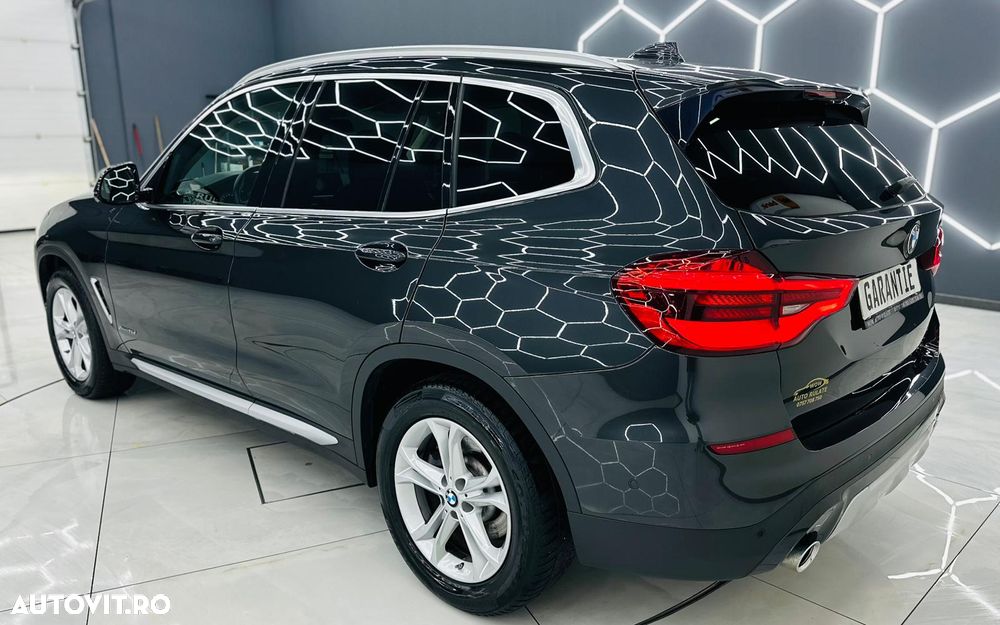 BMW X3 xDrive20d Aut. Luxury Line - 3