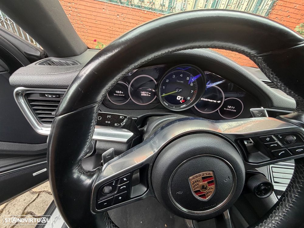 Porsche Panamera Sport Turismo 4 E-Hybrid - 9