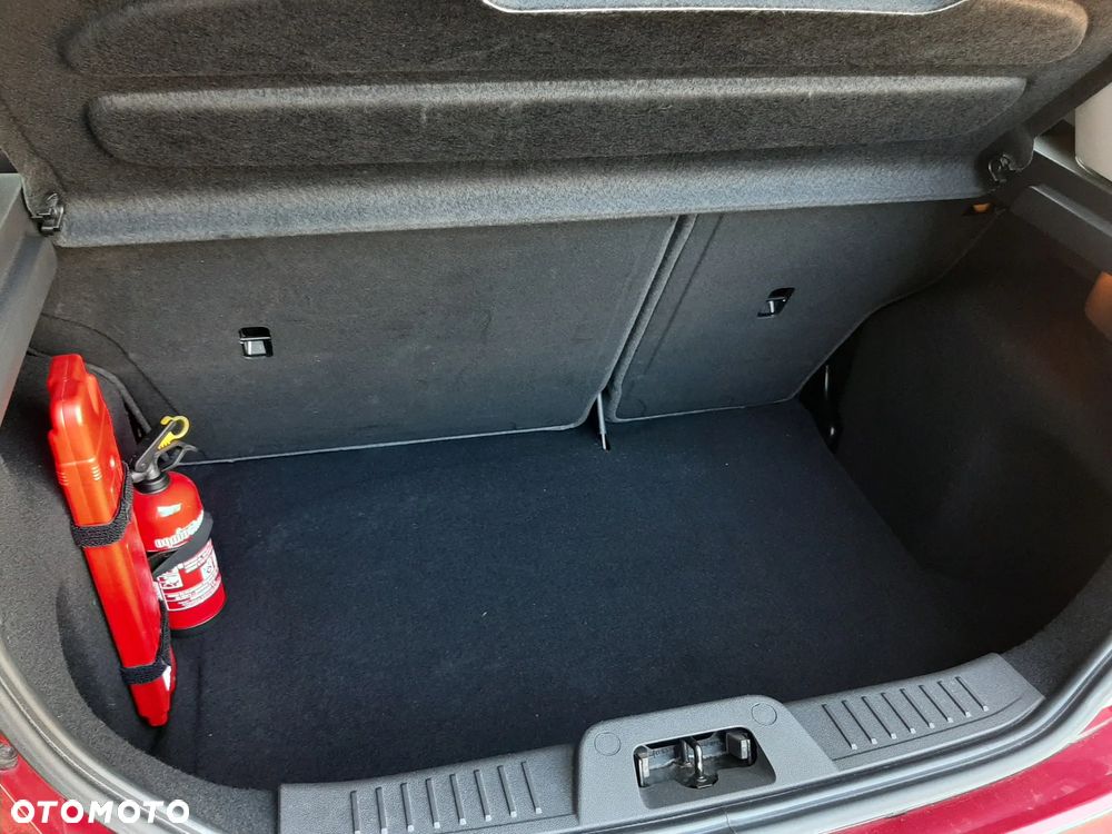 Ford Fiesta 1.4 Trend EU6 - 29