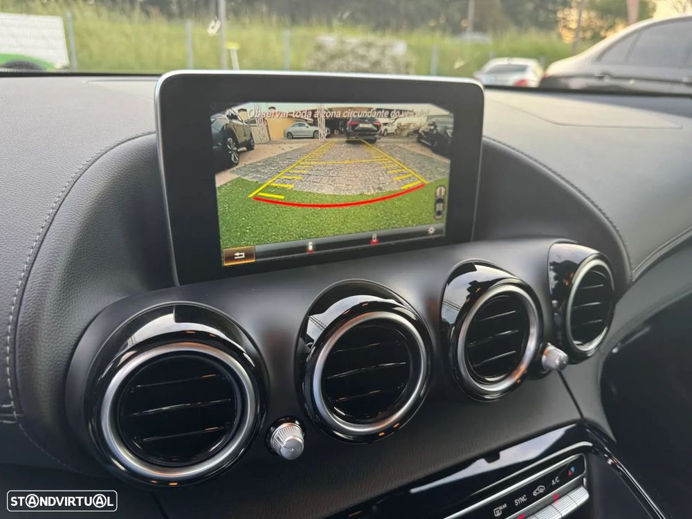 Mercedes-Benz AMG GT - 3