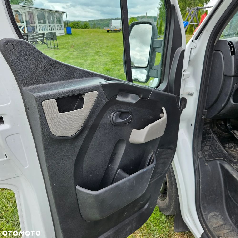 Opel Movano - 11