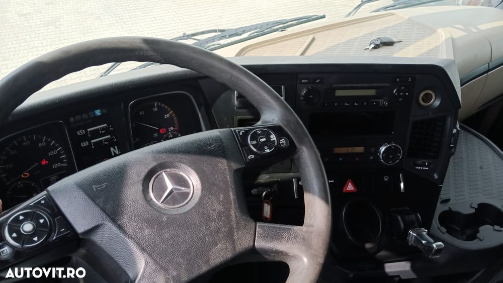 Mercedes-Benz ACTROS - 9