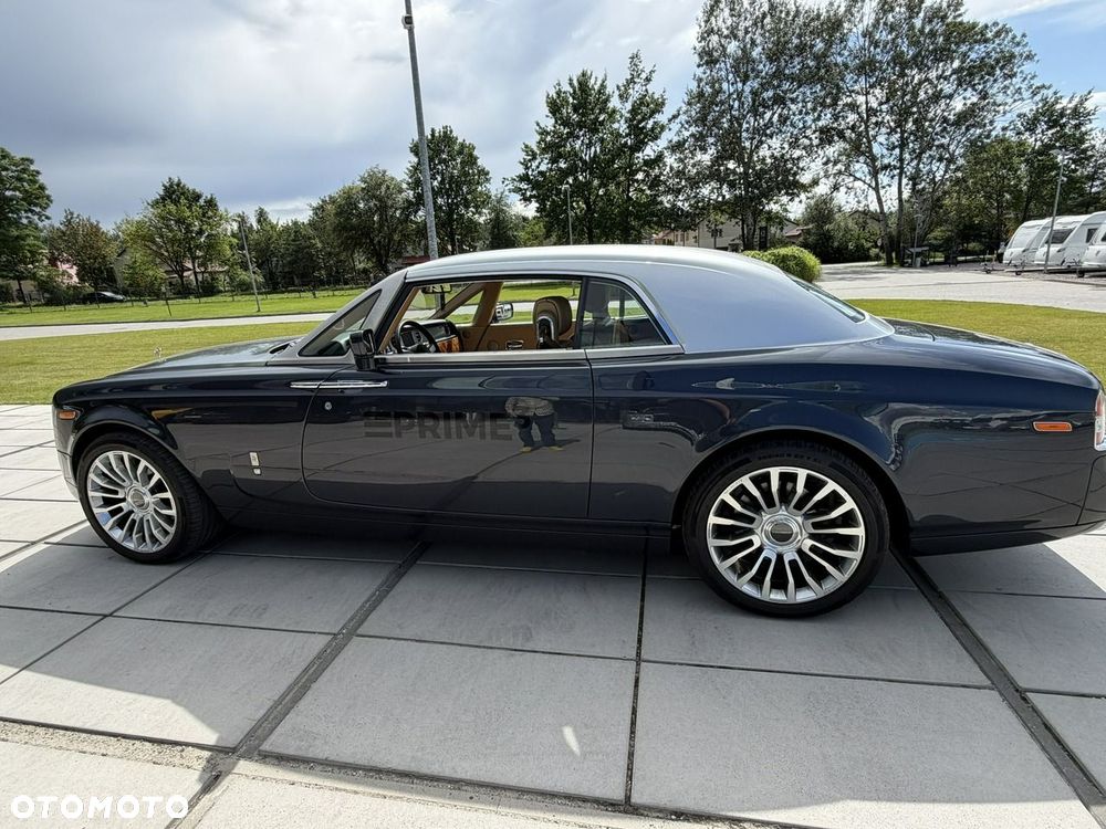 Rolls-Royce Phantom - 12