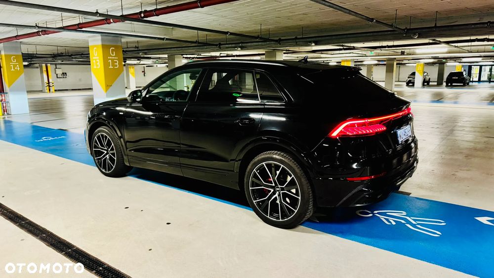 Audi Q8 - 4