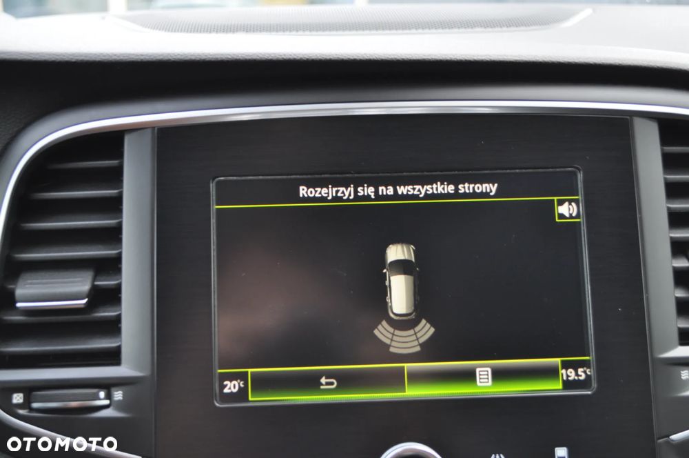 Renault Megane ENERGY TCe 130 INTENS - 29