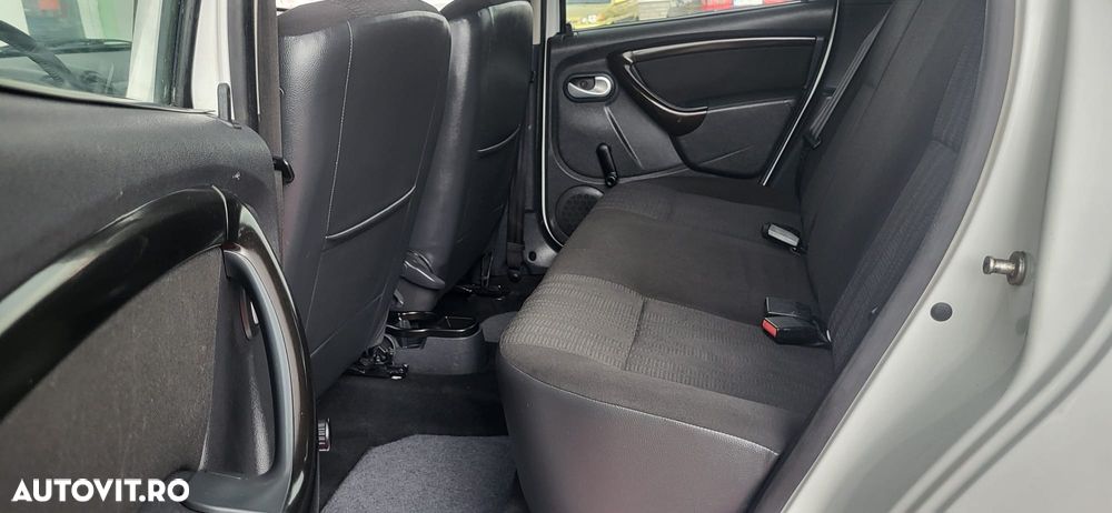 Dacia Duster SCe 115 4x2 Ambiance - 14