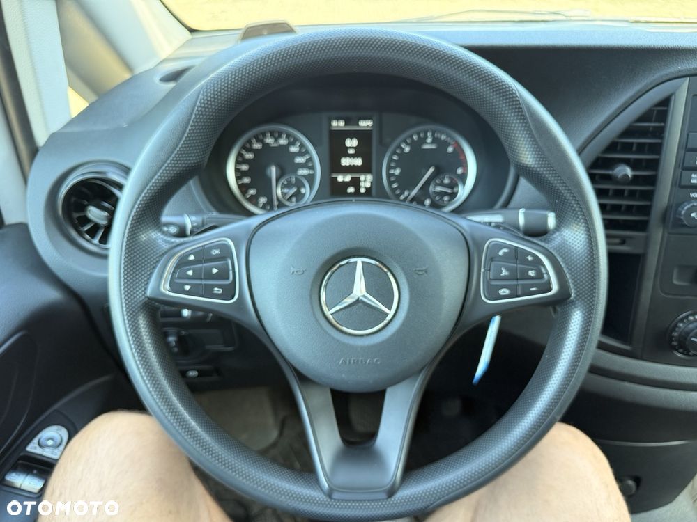 Mercedes-Benz VITO - 15