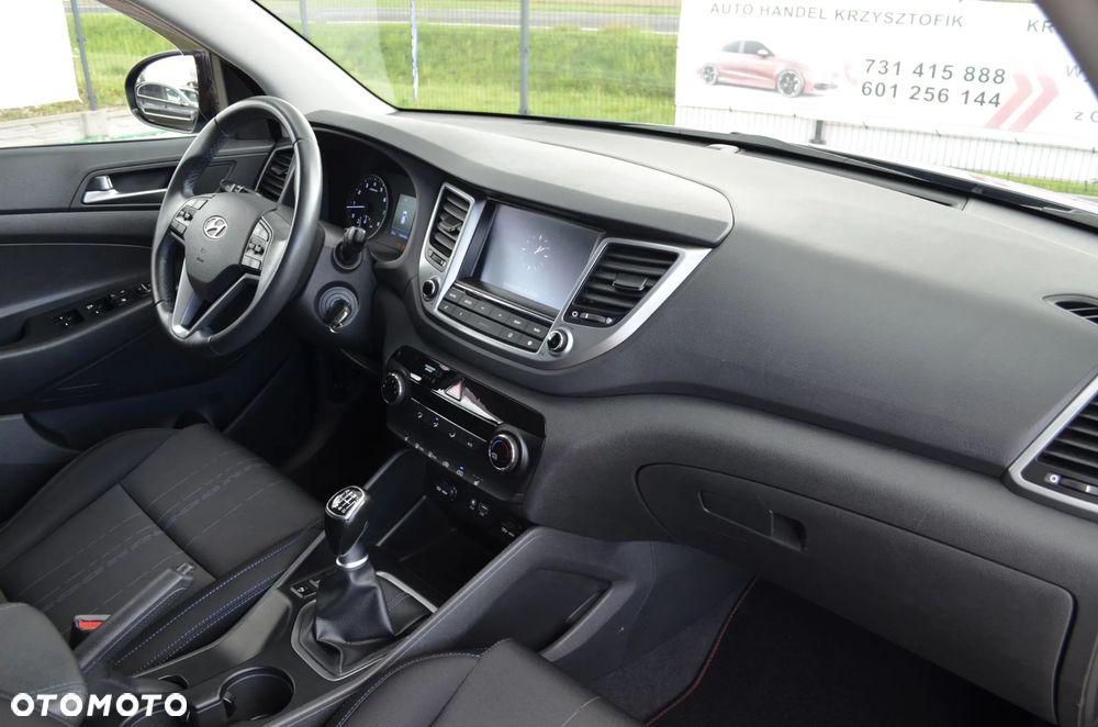 Hyundai Tucson blue 1.6 GDi 2WD Intro Edition - 27