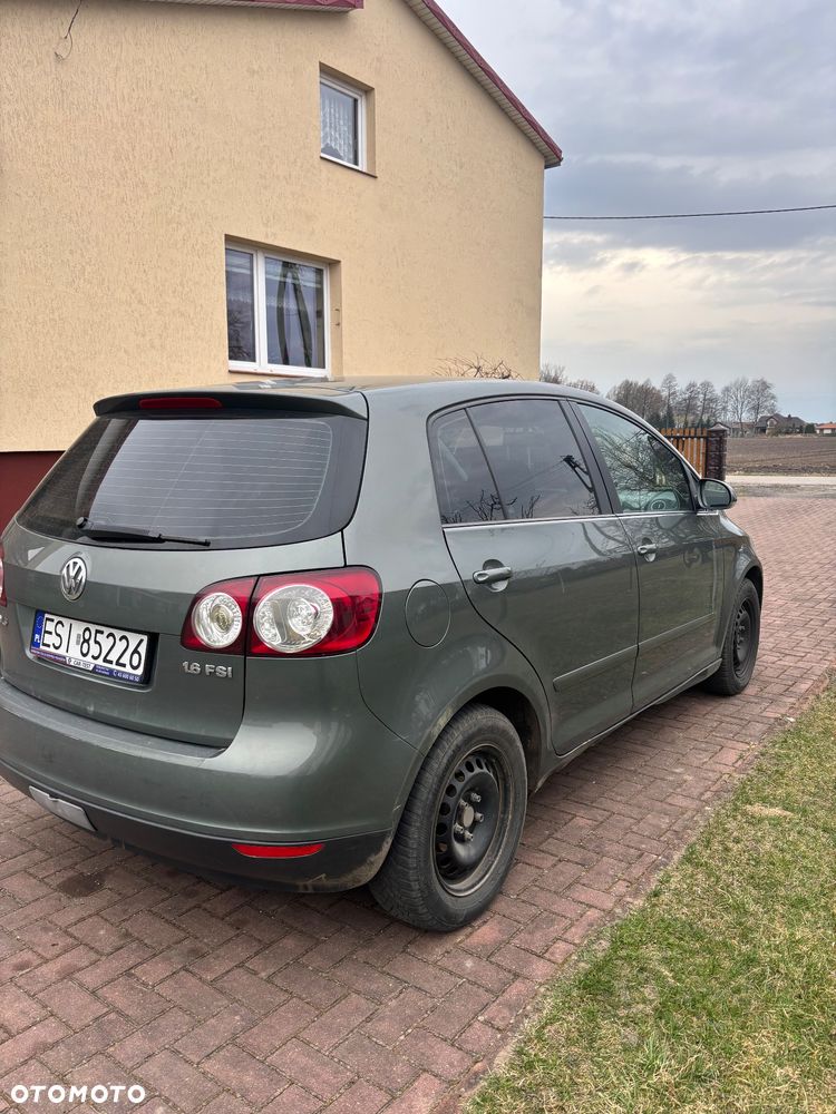 Volkswagen Golf Plus 1.6 FSI Trendline - 1