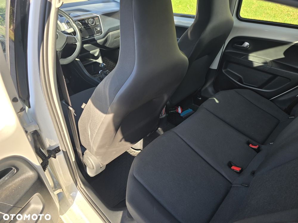 Volkswagen up! 1.0 move - 7