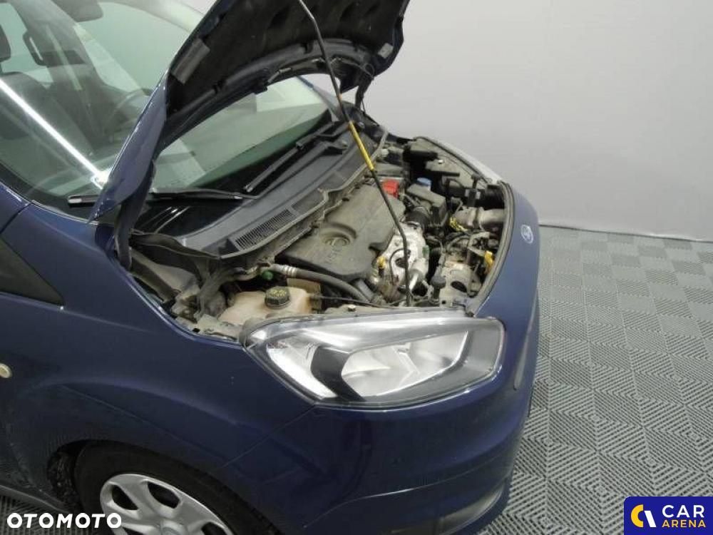 Ford Tourneo Courier - 13