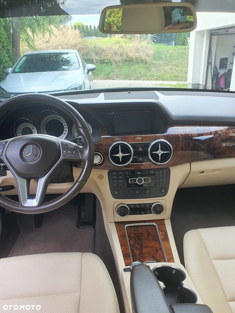 Mercedes-Benz GLK - 10