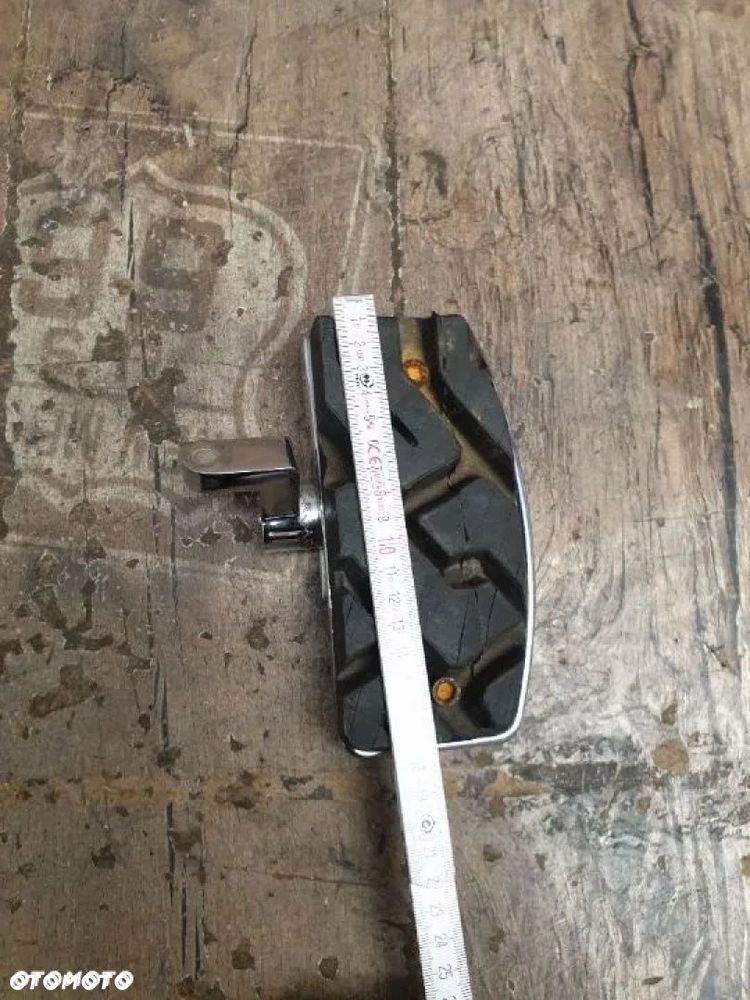 Podest kierowcy prawy Harley Dyna Fat Bob FXDF - 5