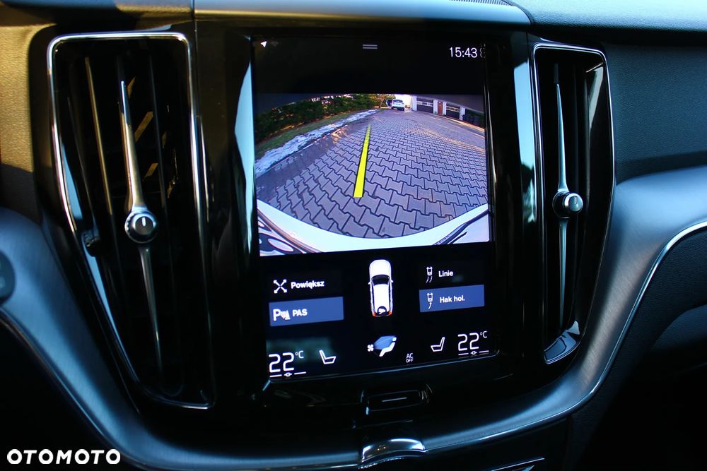 Volvo XC 60 D4 Momentum Pro - 30