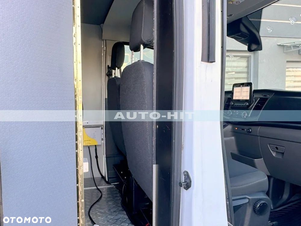 Ford Transit - 23