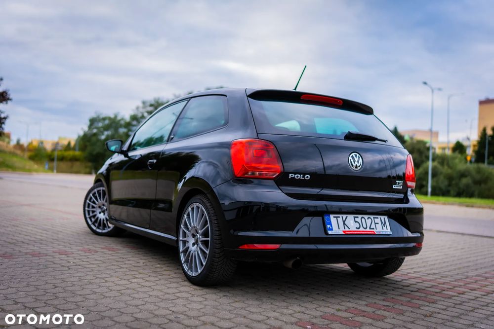 Volkswagen Polo 1.2 TSI BMT Highline Perfectline - 4