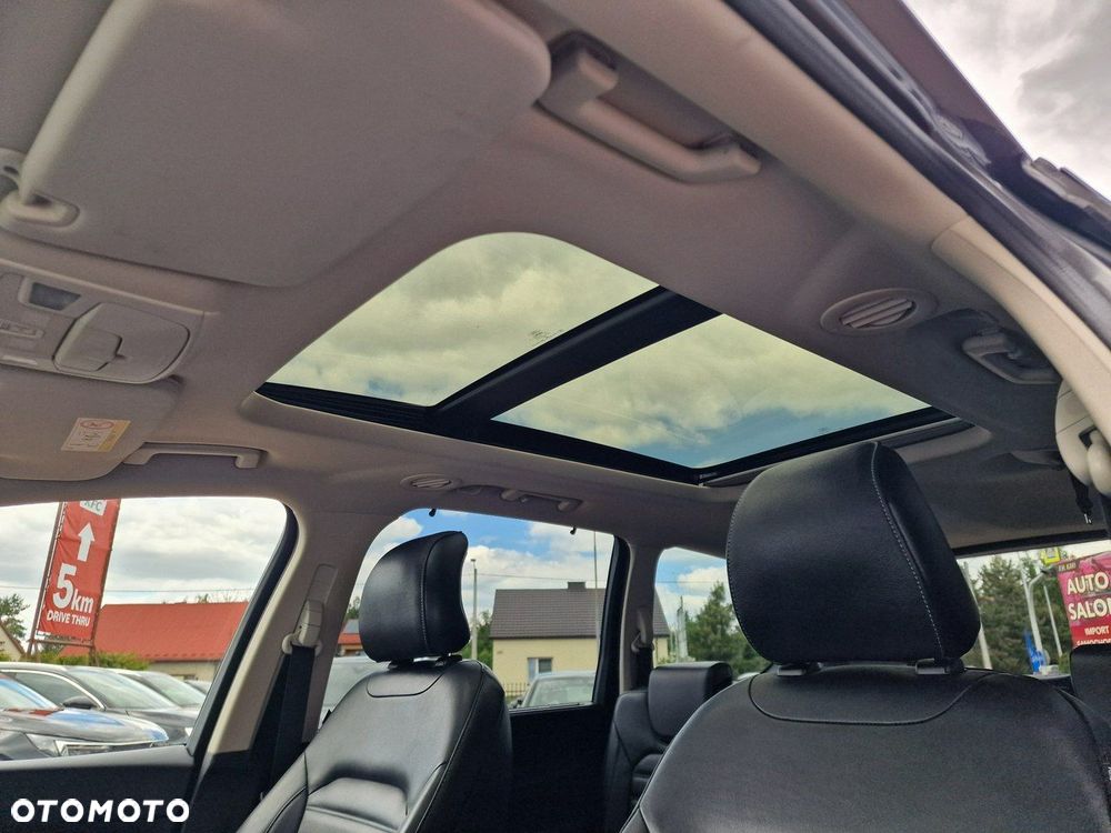 Ford Galaxy 2.0 TDCi Titanium - 16