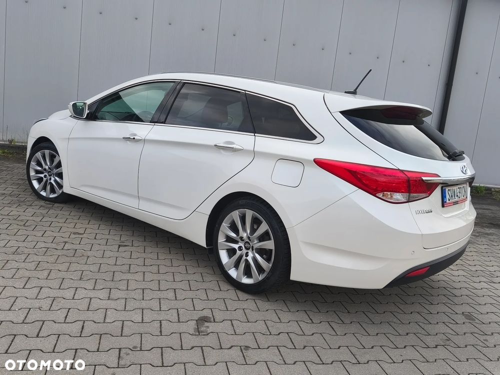 Hyundai i40 1.7 CRDi Comfort + - 15