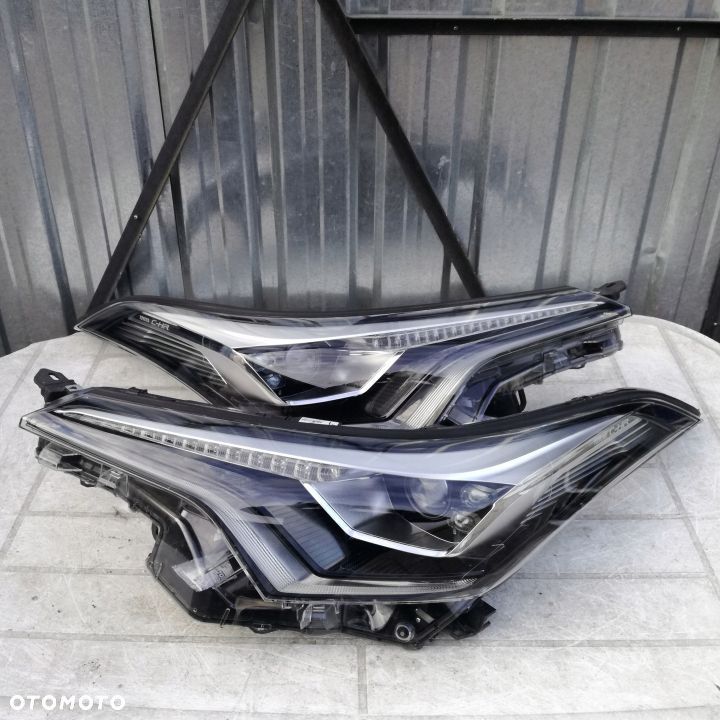 Toyota C-HR CHR Full LED Komplet Idealne Org.