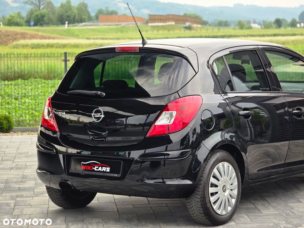 Opel Corsa 1.4 16V Satellite - 16