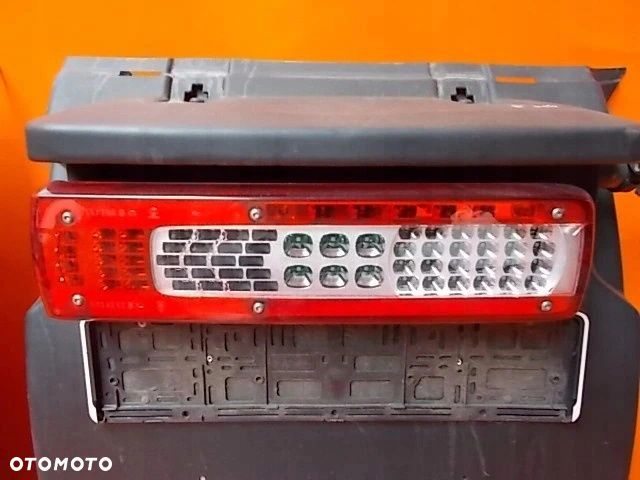 VOLVO FH4 LAMPA TYLNA TYŁ - LEWA - 1