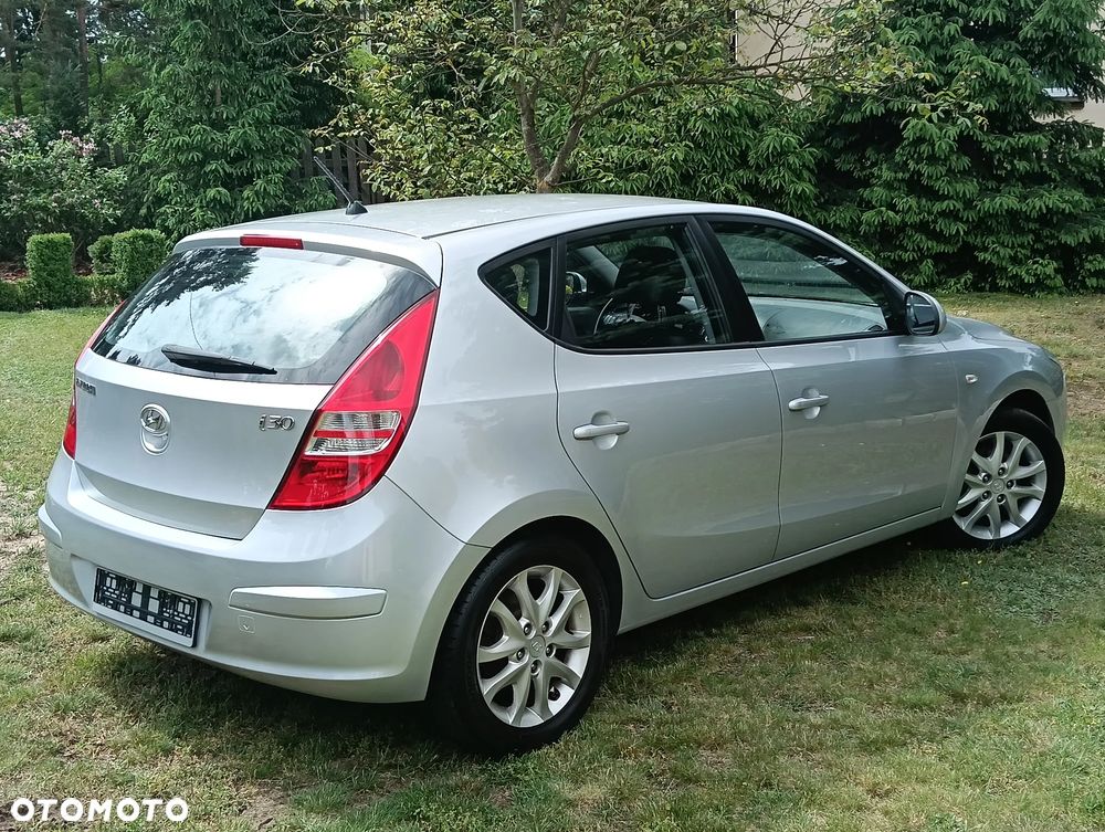 Hyundai i30 i30cw 1.4 Edition Plus - 14