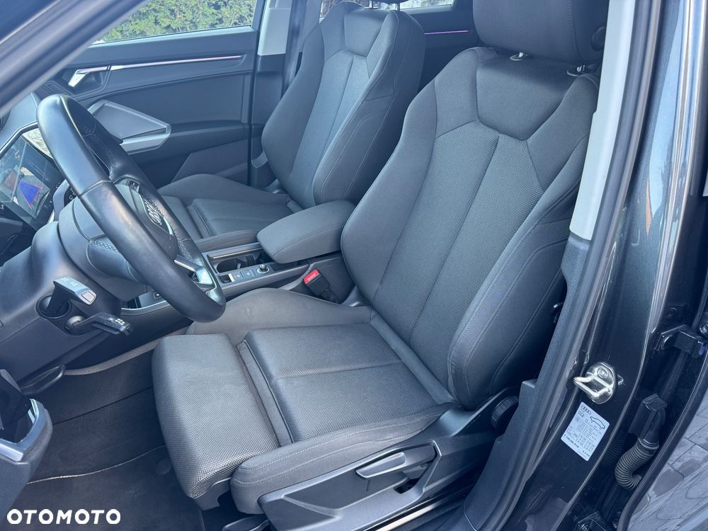 Audi Q3 40 TDI Quattro S Line S tronic - 8