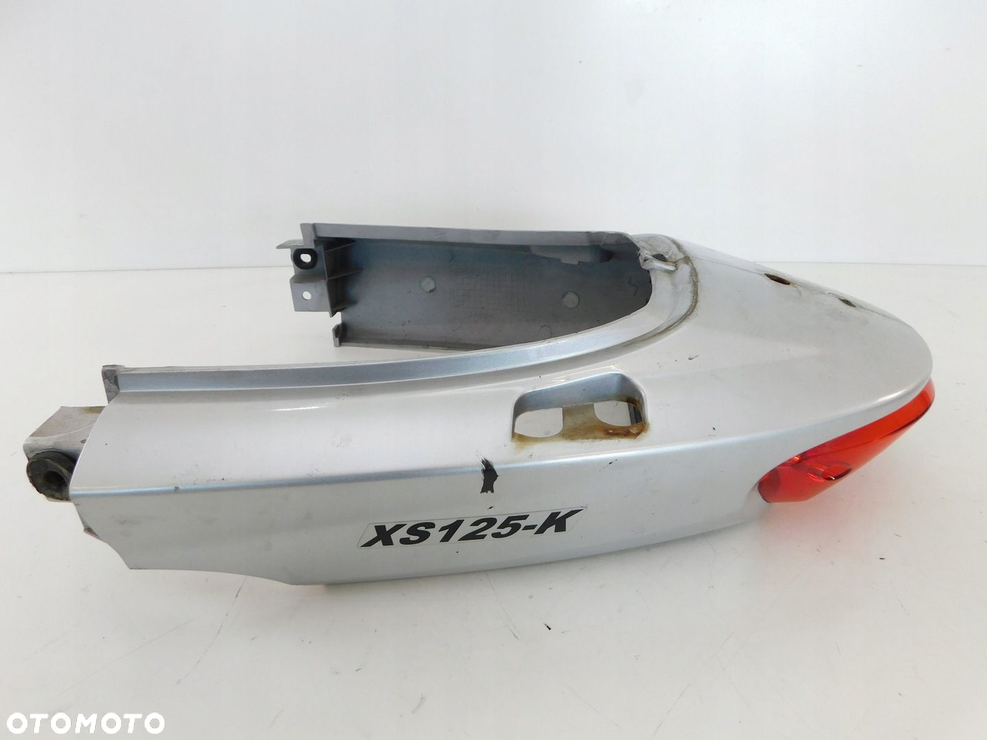 SYM XS 125-K OGON  LAMPA TYŁ - 9