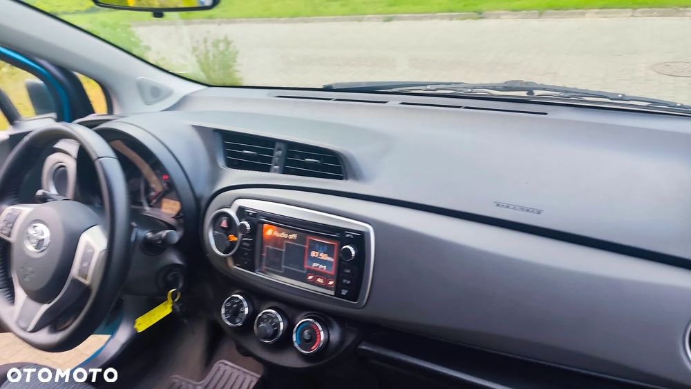 Toyota Yaris 1.33 VVT-i Multi Mode Life - 36