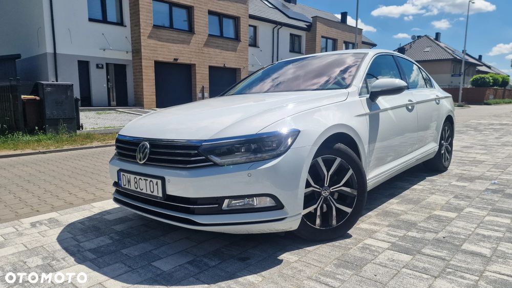 Volkswagen Passat 2.0 TDI BMT Comfortline - 1