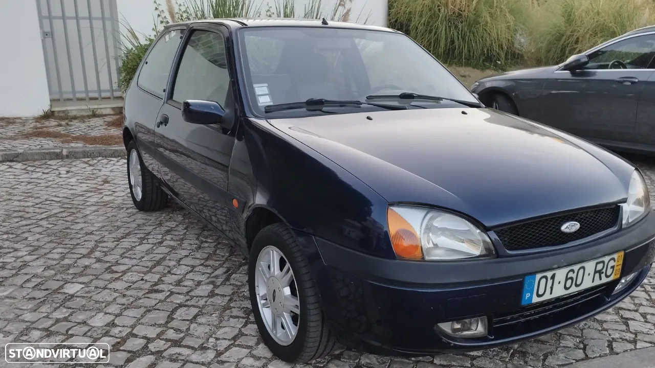 Ford Fiesta 1.25 Ghia - 10