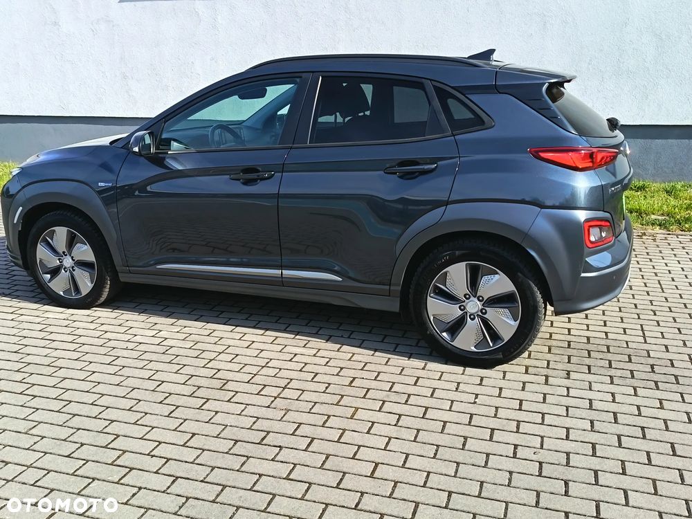 Hyundai Kona Premium - 6