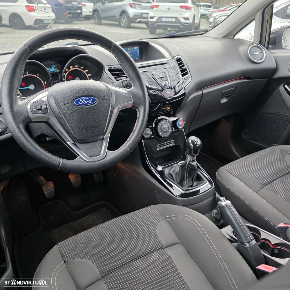 Ford Fiesta 1.5 TDCi Titanium - 5