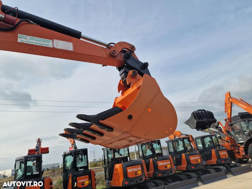 Hitachi ZX33U-6, Masa Operationala 3,7t, 2023, 1.305h, CUPLA RAPIDA HIDRAULICA+3 CUPE NOI, SistemAntifurt, Inst picon, senile 80% bune, Aer conditionat, Adancime sapare 5m, Ridica 2,8tone, Motor 25CP, posibilitate leasing 4 ani, CA NOU-PROMOTIE 36900 EUR+Tva - 29