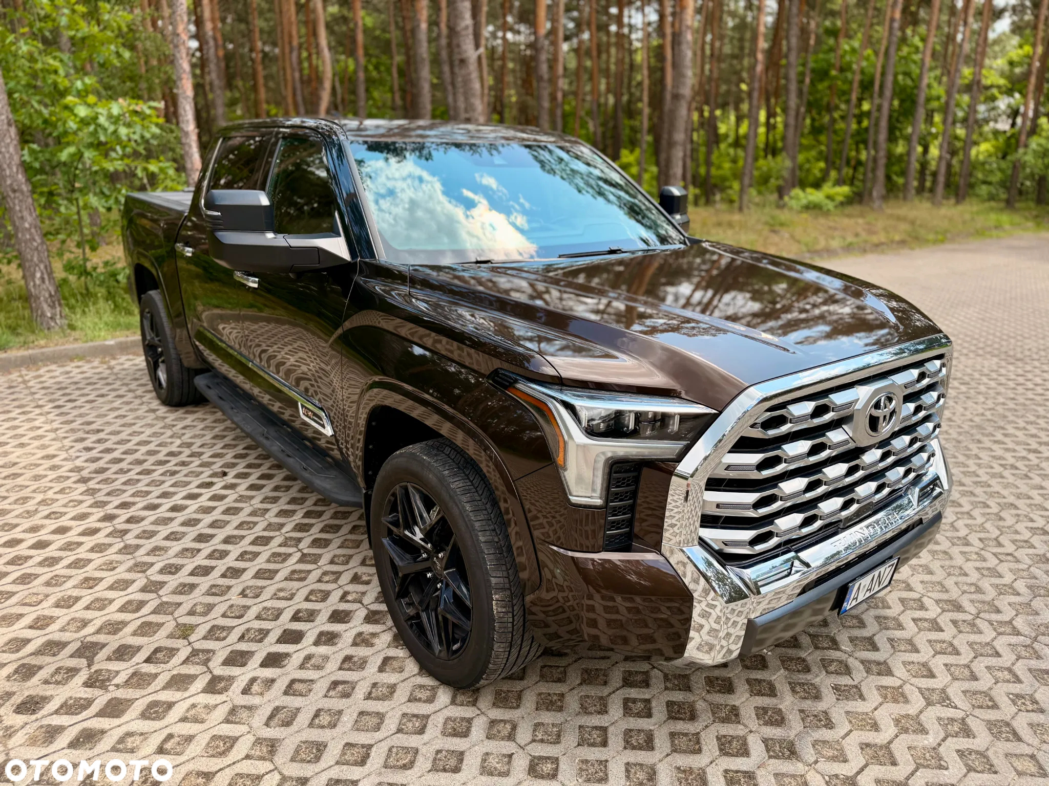 Toyota Tundra - 16