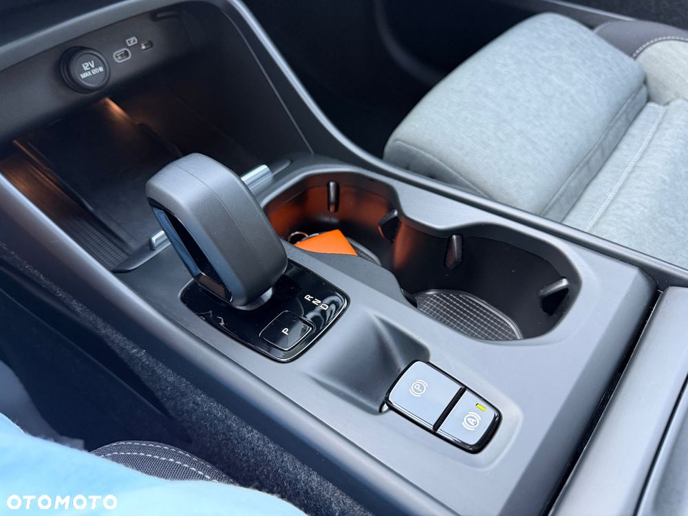 Volvo XC 40 B3 Plus Bright - 13