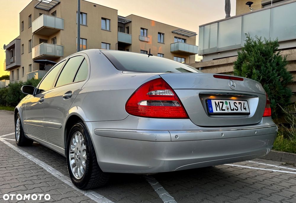 Mercedes-Benz Klasa E 200 Kompressor Elegance - 9