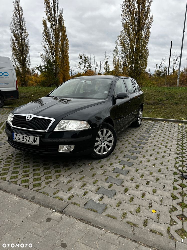 Skoda Octavia 2007 photo 2