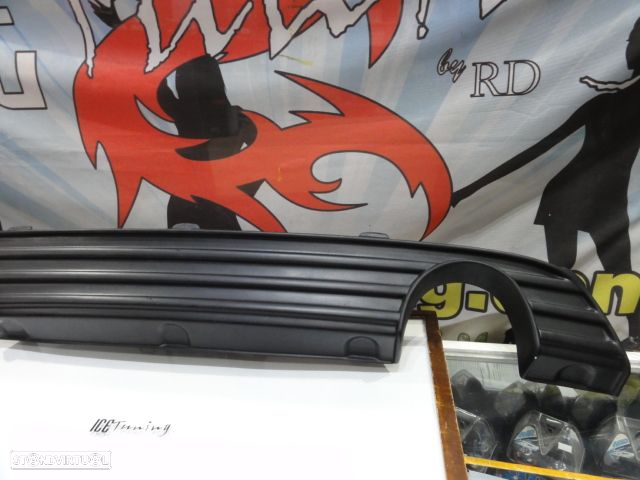 Para-choques traseiro em fibra VW Golf 4, IV R-line LOOK C/1 saída simples, dupla, 2 saídas ou sem saídas de escape - 18