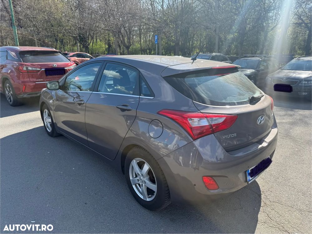 Hyundai i30 1.6 GDI 7DCT 5DR Highway - 3