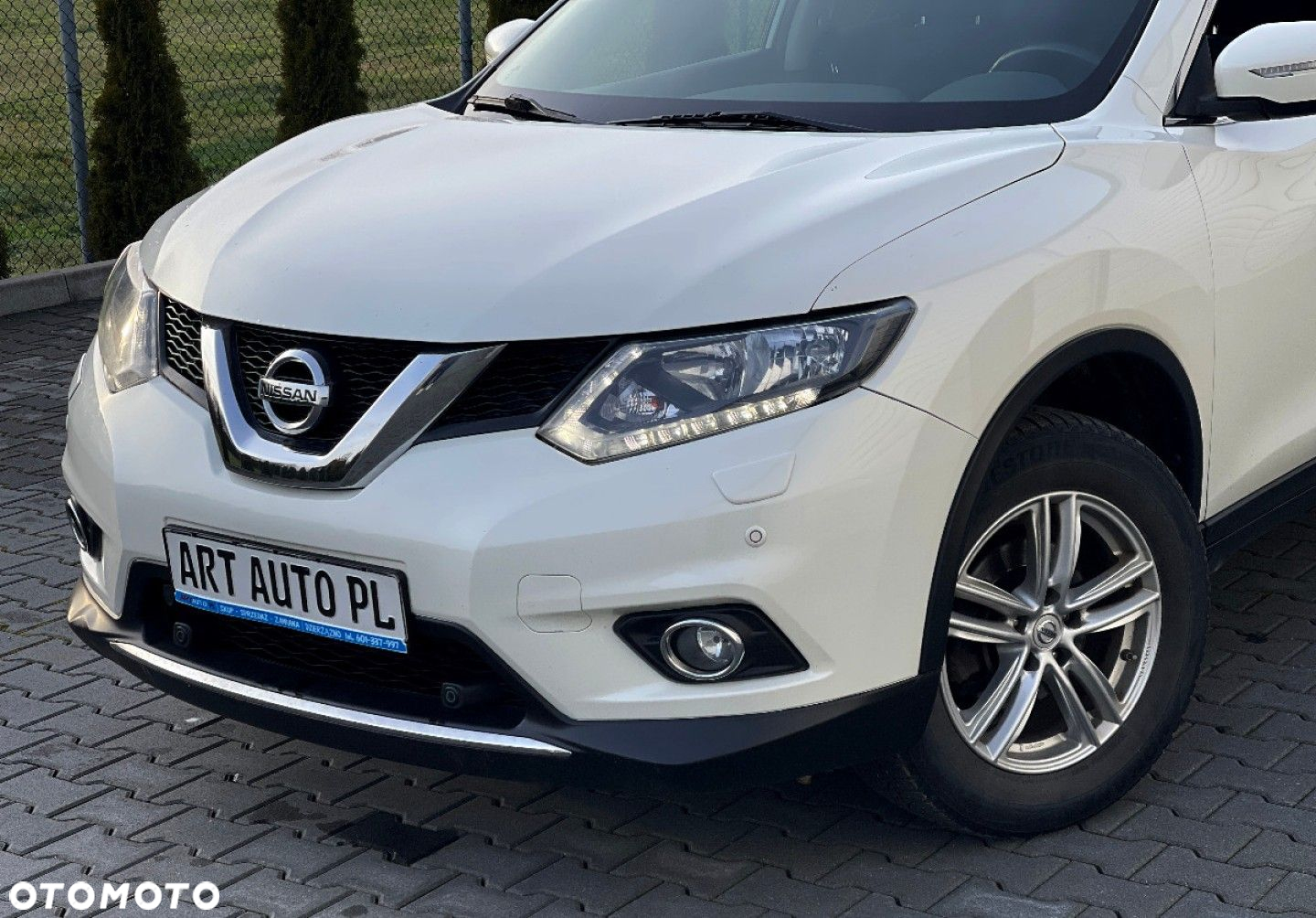 Nissan X-Trail - 12