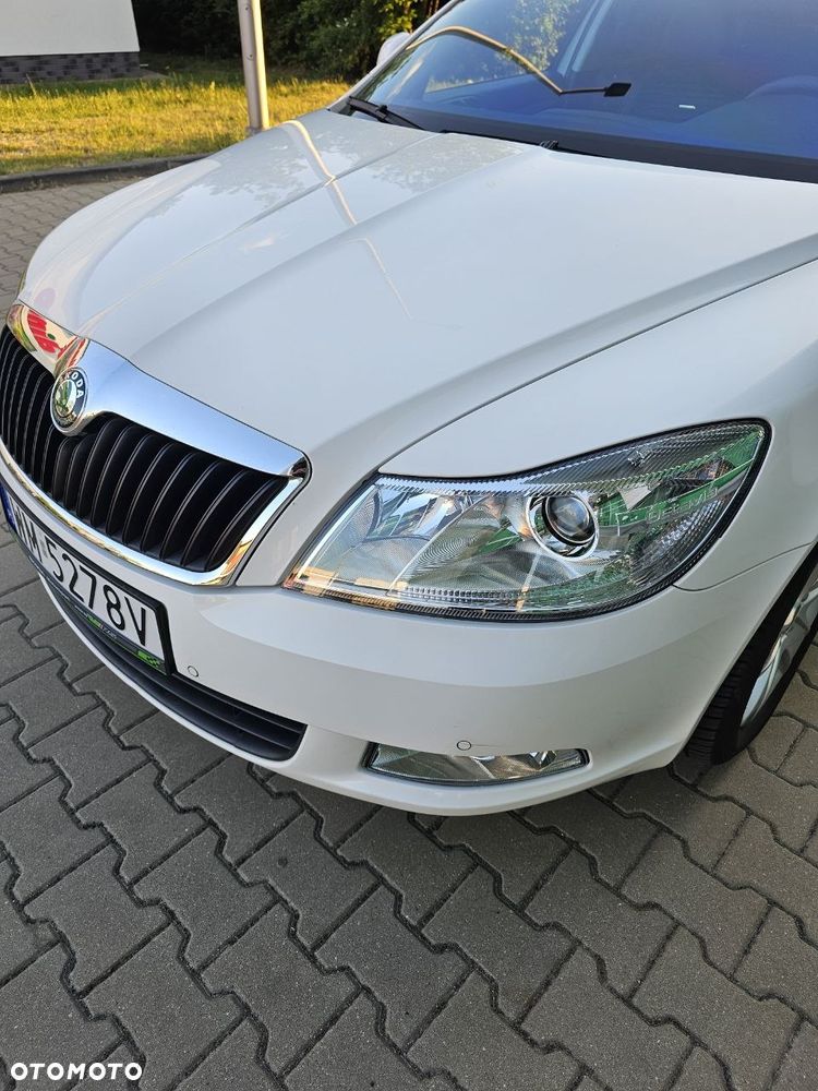 Skoda Octavia 1.6 Elegance - 35